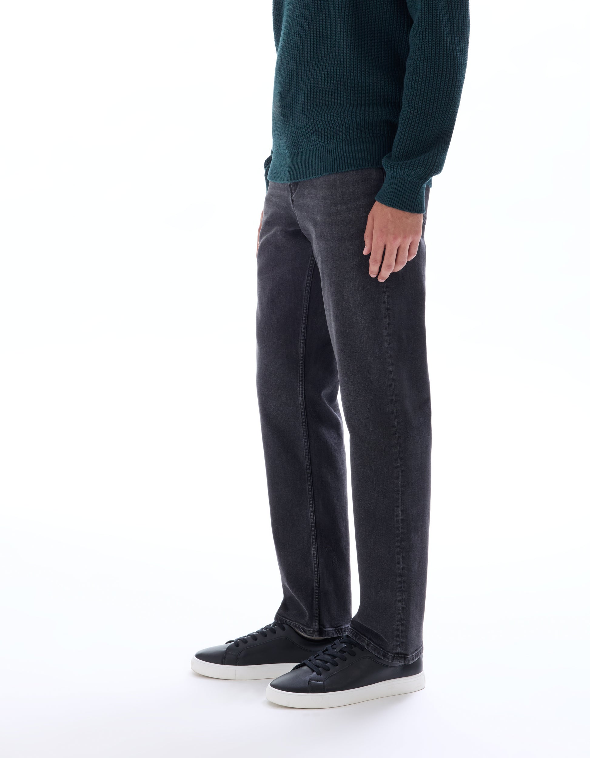 Faded Black Jeans 1 Length - Celio Lebanon